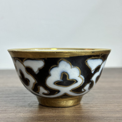 Piala sa zlatnim rubom 8cm